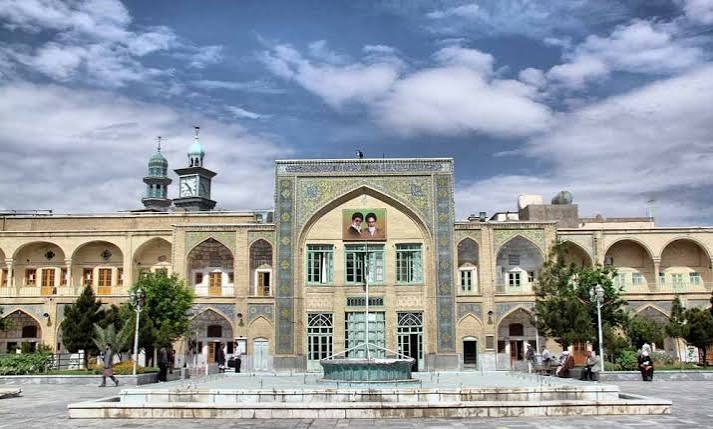 برند ۱۸ - مدارس علمیه تاریخی ایران؛ اولین دانشگاه‌های جهان اسلام