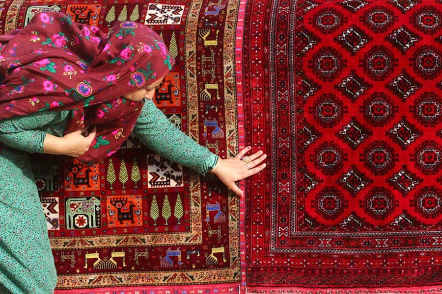 برند ۱۴ - گلیم و جاجیم؛ نقش‌های هندسی زنان عشایر ایران